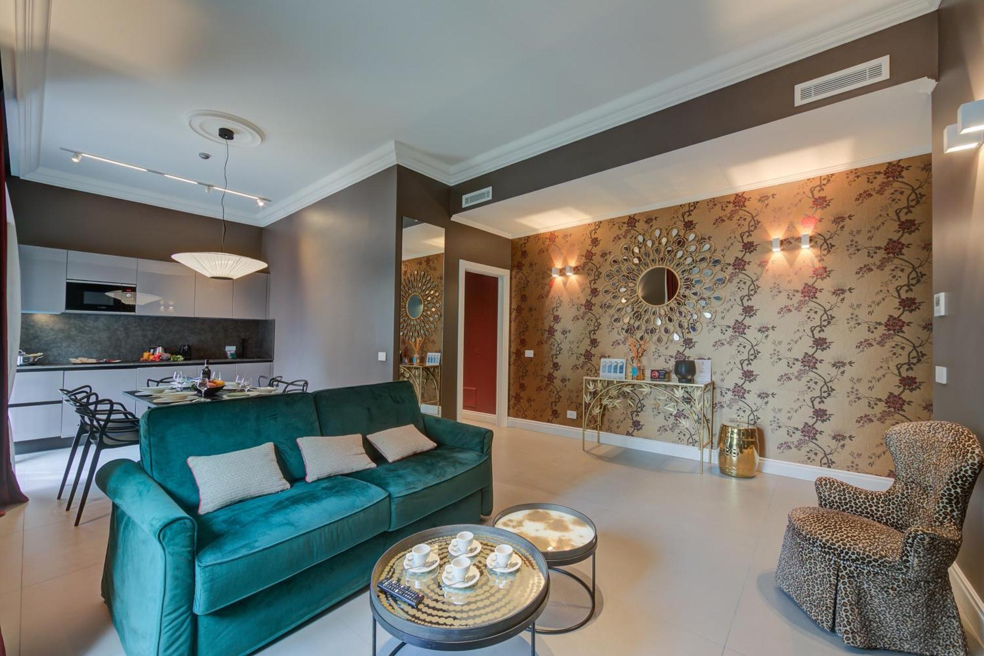 Aparthotel Seven - Via Matteotti 178 Sanremo